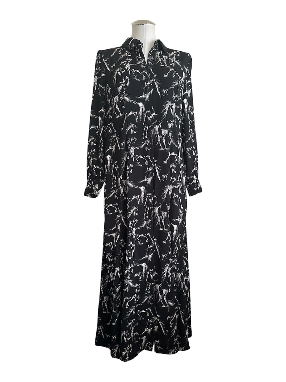 Chico’s Free Spirit Black White Horse Print Maxi Shirt Dress 8 NWT 1